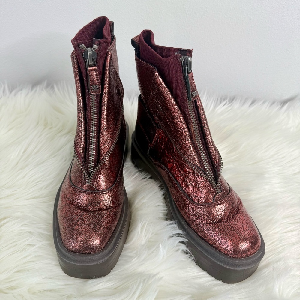 Sam Edelman Linda Chelsea Metallic Bordeaux Red Zipper Front Boots